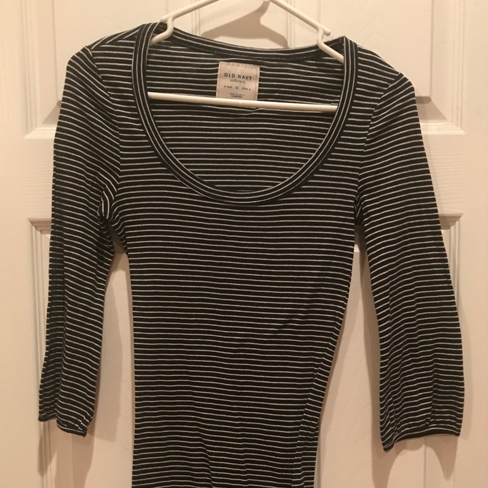 XS Old Navy shirt